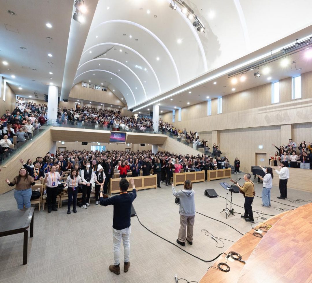 Michael Chan 260113_007A8082 chapel svc